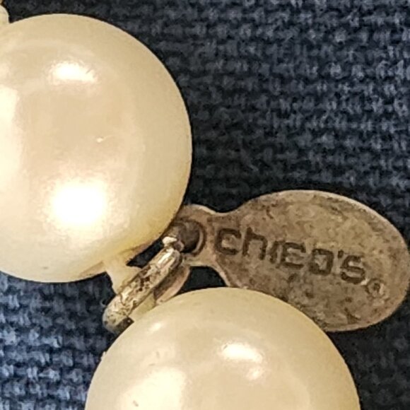 Chico's Extra Long 66" Flapper White Knotted Faux Pearl Unisex Eternity Necklace - Picture 13 of 16